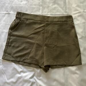 Nine West Shorts Green Size XL